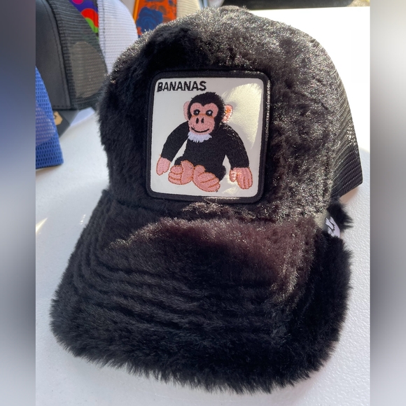 BANANAS 🍌🐒 Stuffed Fur Goorin Bros Hat - Picture 1 of 2